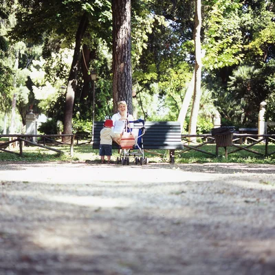 Parkbench Villa Borghese